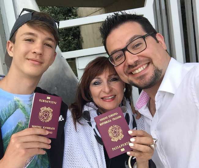 Italian Passport Happy Client